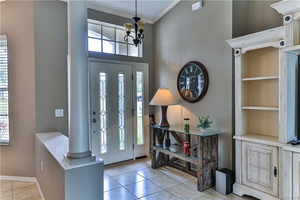 home for sale at 352 W Crestmont Court, Beverly Hills, FL 34465 in Laurel Ridge