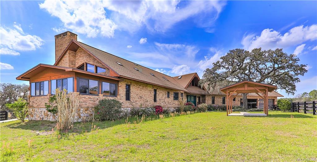 home for sale at 5725 E Orion Court, Floral City, FL 34436 in Stagecoach Ranch Estate