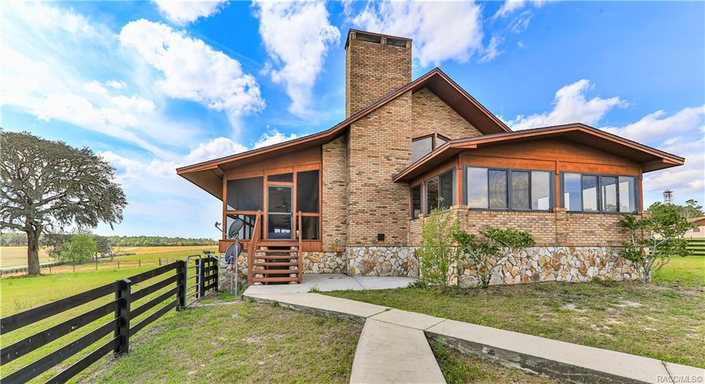 home for sale at 5725 E Orion Court, Floral City, FL 34436 in Stagecoach Ranch Estate