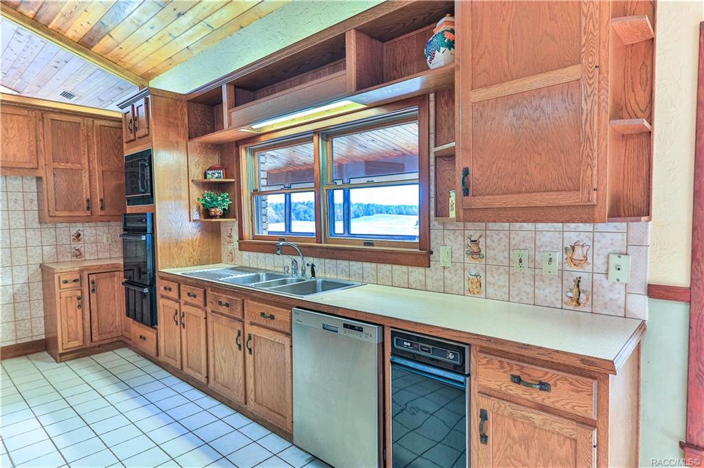 home for sale at 5725 E Orion Court, Floral City, FL 34436 in Stagecoach Ranch Estate