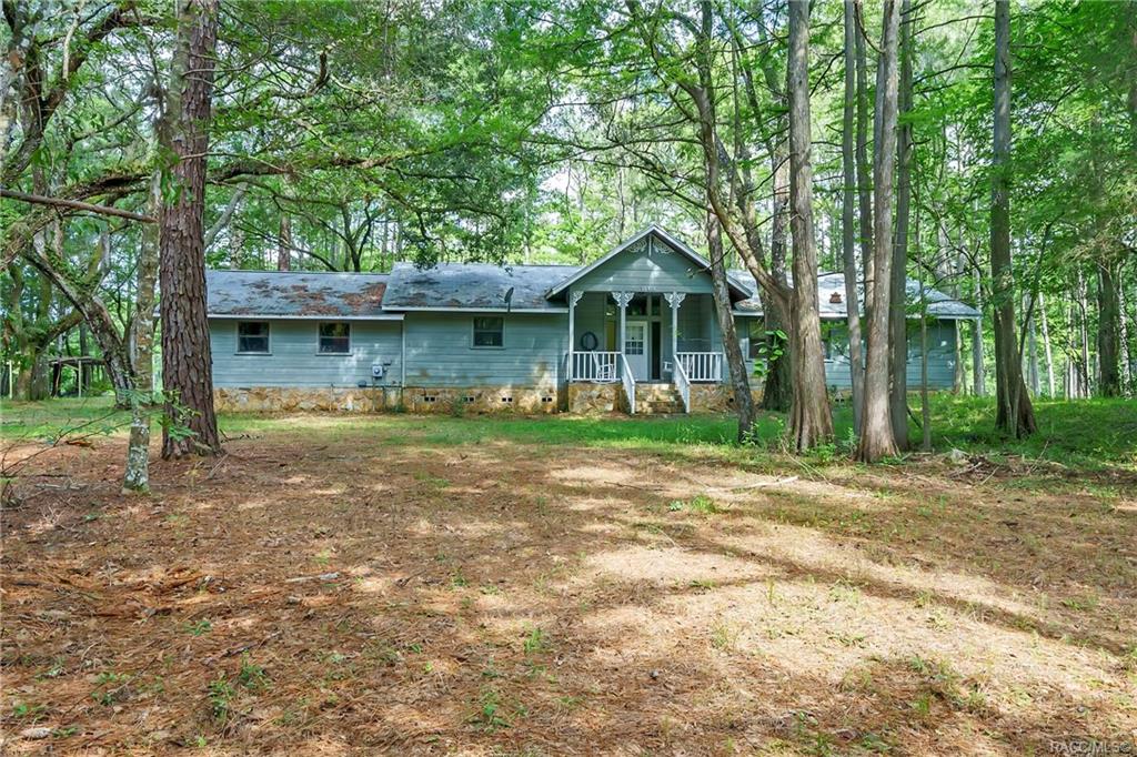 home for sale at 10510 N Silverlake Point, Dunnellon, FL 34434 in Cypress Point Acres