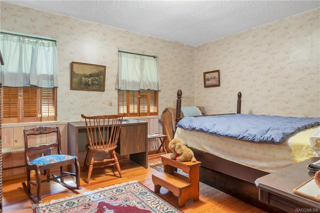 home for sale at 10510 N Silverlake Point, Dunnellon, FL 34434 in Cypress Point Acres