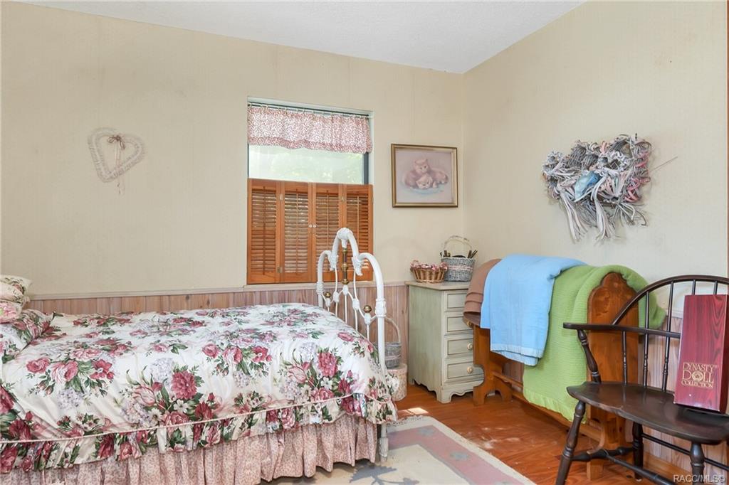 home for sale at 10510 N Silverlake Point, Dunnellon, FL 34434 in Cypress Point Acres