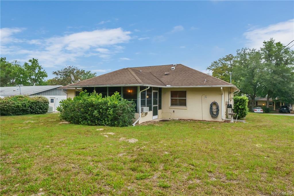 home for sale at 221 S Davis Street, Beverly Hills, FL 34465 in Beverly Hills