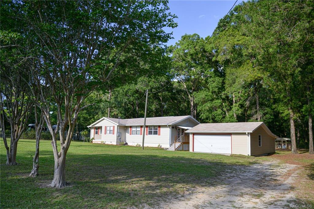 home for sale at 11661 S Turner Avenue, Floral City, FL 34436 in Pleasant Grove Acres