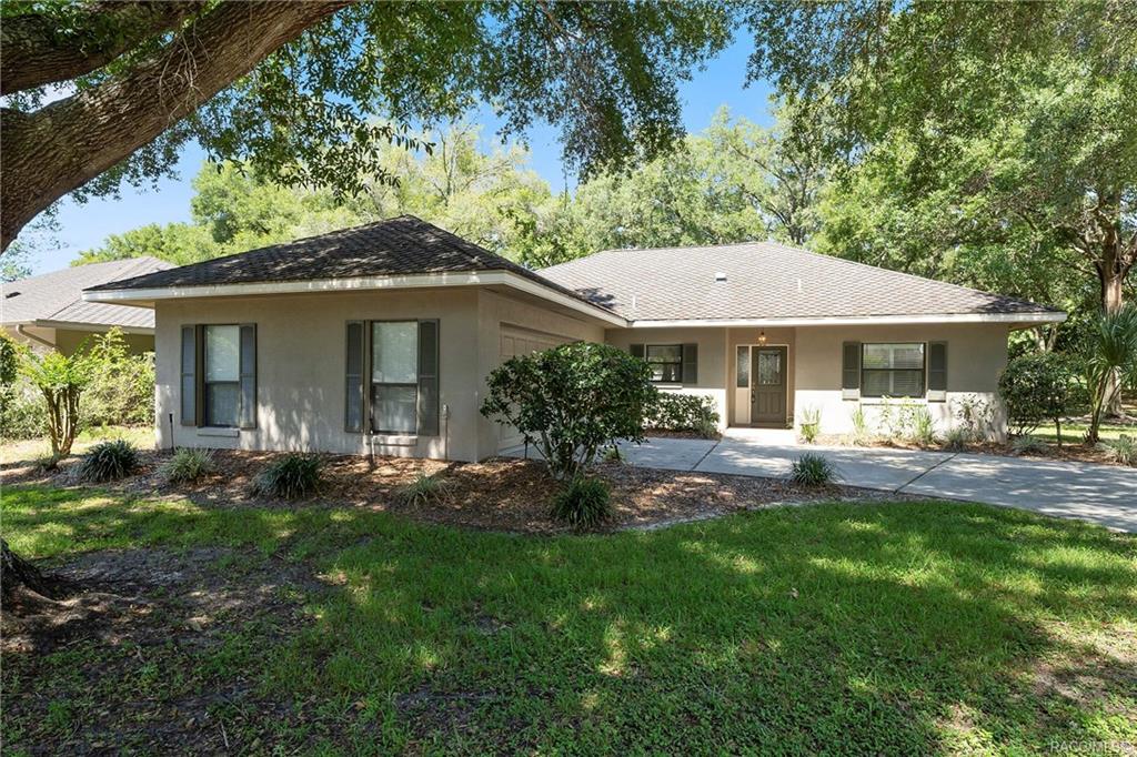 home for sale at 3069 W Bermuda Dunes Drive, Lecanto, FL 34461 in Black Diamond Ranch