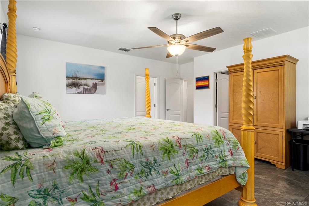 home for sale at 230 Pine Street, Homosassa, FL 34446 in Sugarmill Woods - Cypress Village