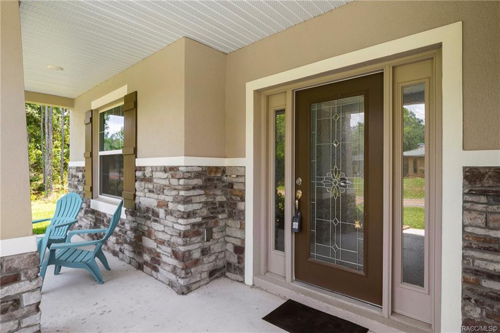 home for sale at 230 Pine Street, Homosassa, FL 34446 in Sugarmill Woods - Cypress Village