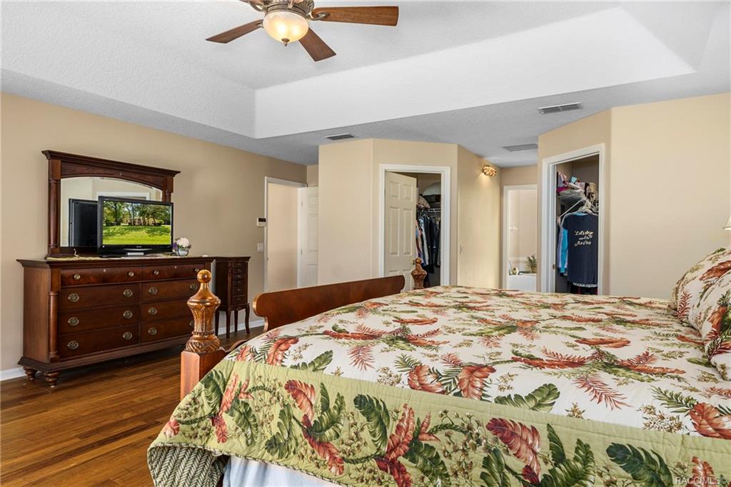 home for sale at 1991 W Tall Oaks Drive, Beverly Hills, FL 34465 in Pine Ridge