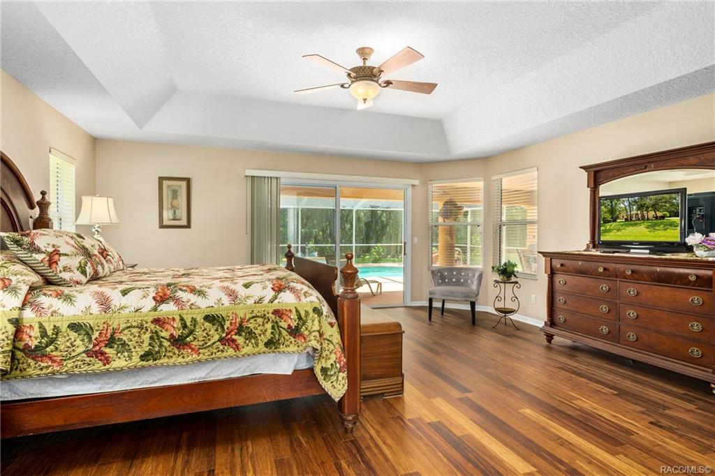 home for sale at 1991 W Tall Oaks Drive, Beverly Hills, FL 34465 in Pine Ridge