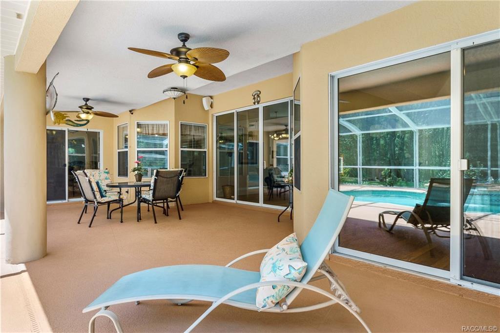 home for sale at 1991 W Tall Oaks Drive, Beverly Hills, FL 34465 in Pine Ridge