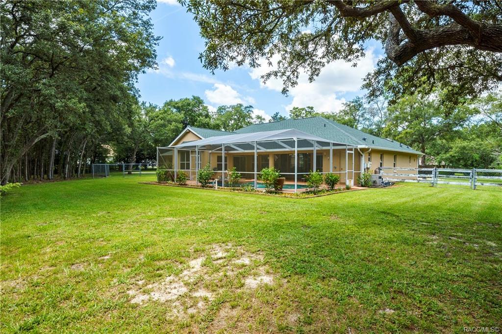 home for sale at 1991 W Tall Oaks Drive, Beverly Hills, FL 34465 in Pine Ridge