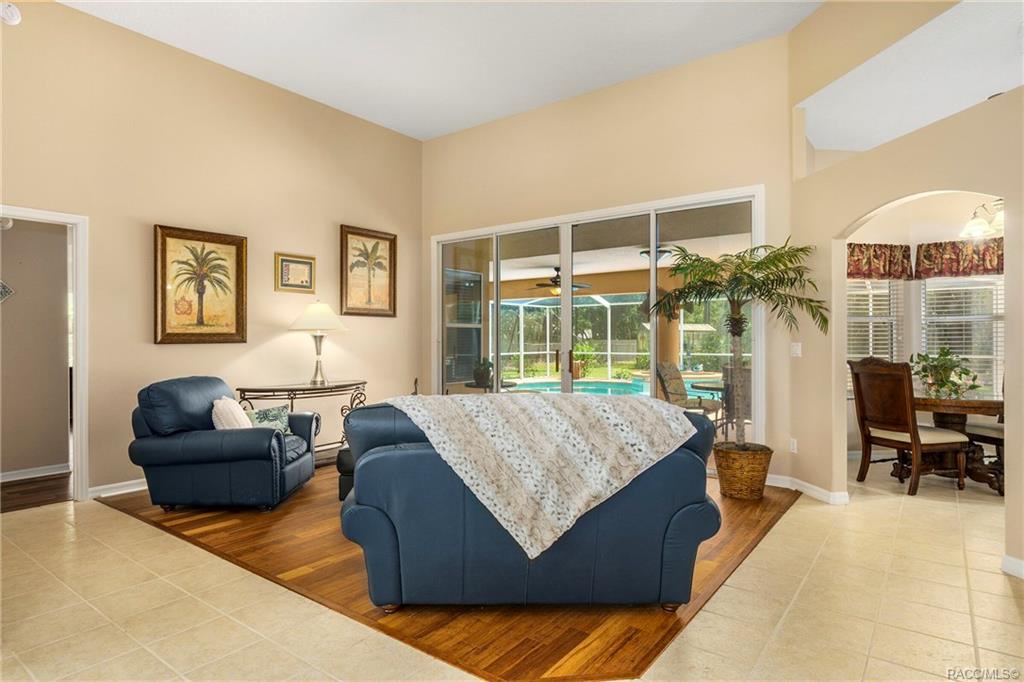 home for sale at 1991 W Tall Oaks Drive, Beverly Hills, FL 34465 in Pine Ridge