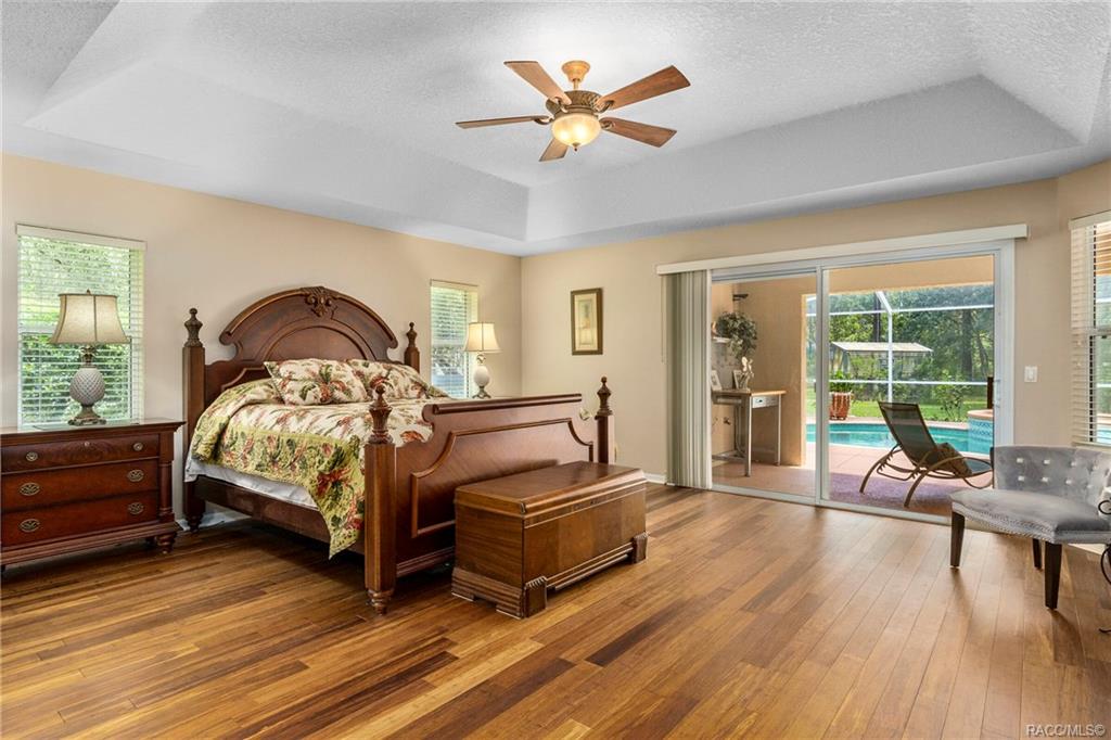 home for sale at 1991 W Tall Oaks Drive, Beverly Hills, FL 34465 in Pine Ridge