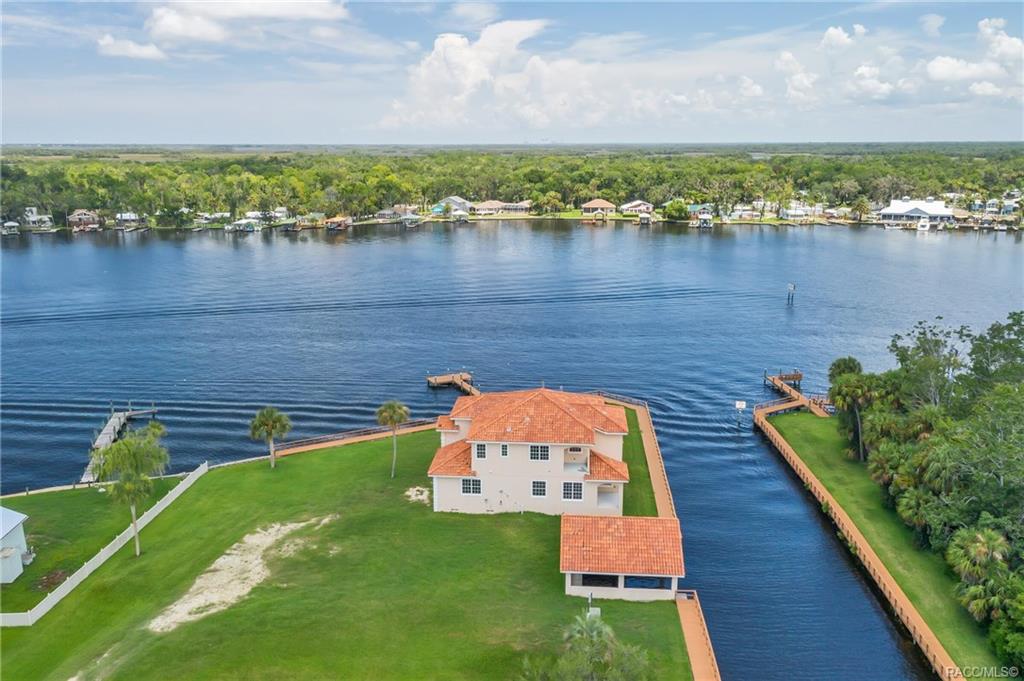 home for sale at 4711 S Amstel Drive, Homosassa, FL 34448 in Homosassa Cos Sub
