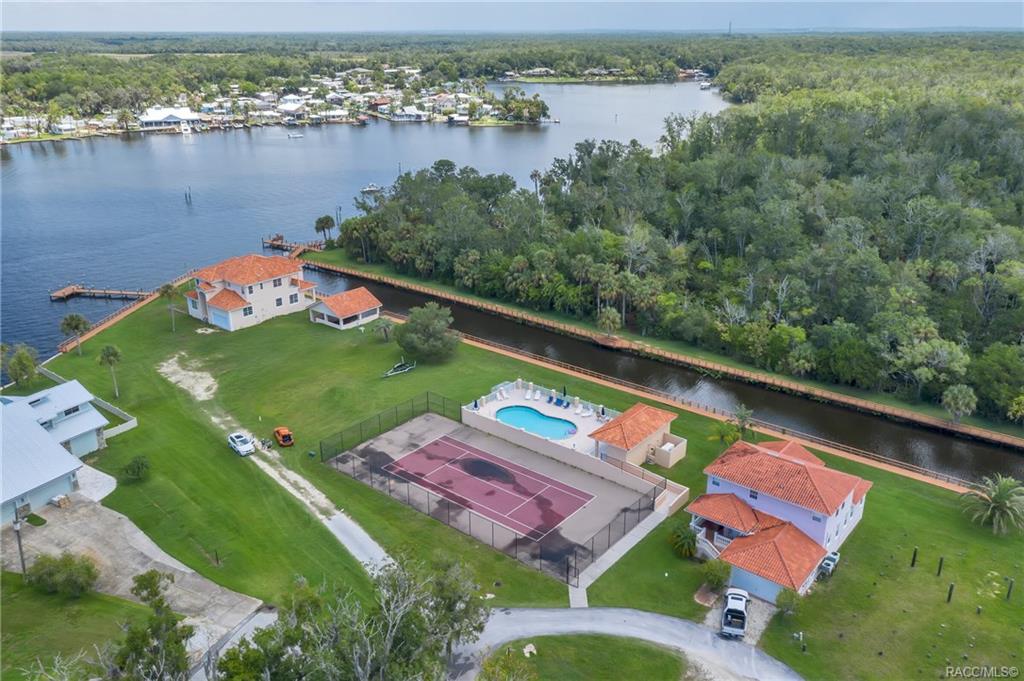 home for sale at 4711 S Amstel Drive, Homosassa, FL 34448 in Homosassa Cos Sub
