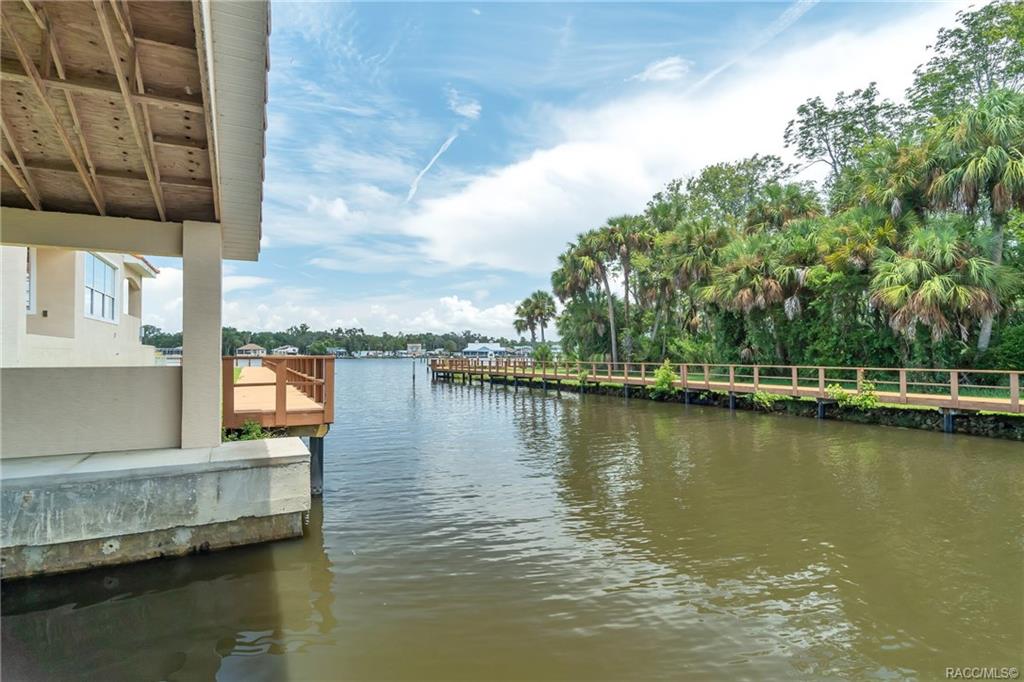 home for sale at 4711 S Amstel Drive, Homosassa, FL 34448 in Homosassa Cos Sub