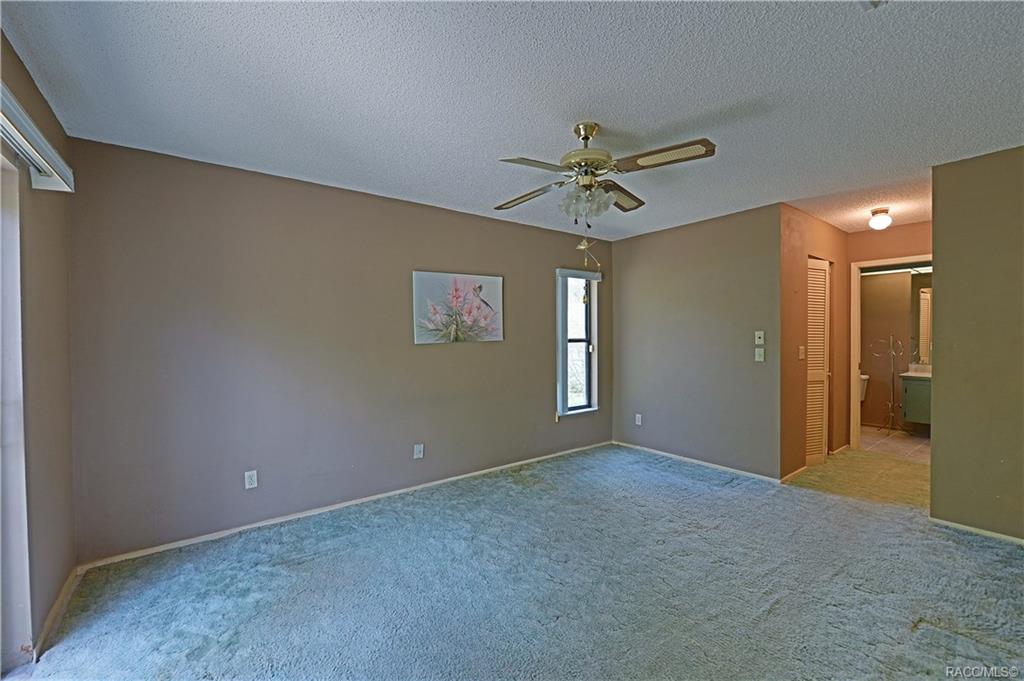 home for sale at 32 N Pizarro Point, Lecanto, FL 34461 in Crystal Oaks