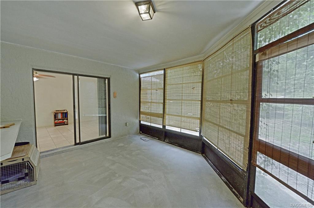 home for sale at 32 N Pizarro Point, Lecanto, FL 34461 in Crystal Oaks