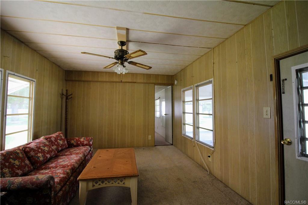 home for sale at 8370 S Lake Consuella Drive, Floral City, FL 34436 in Buckeye Villa