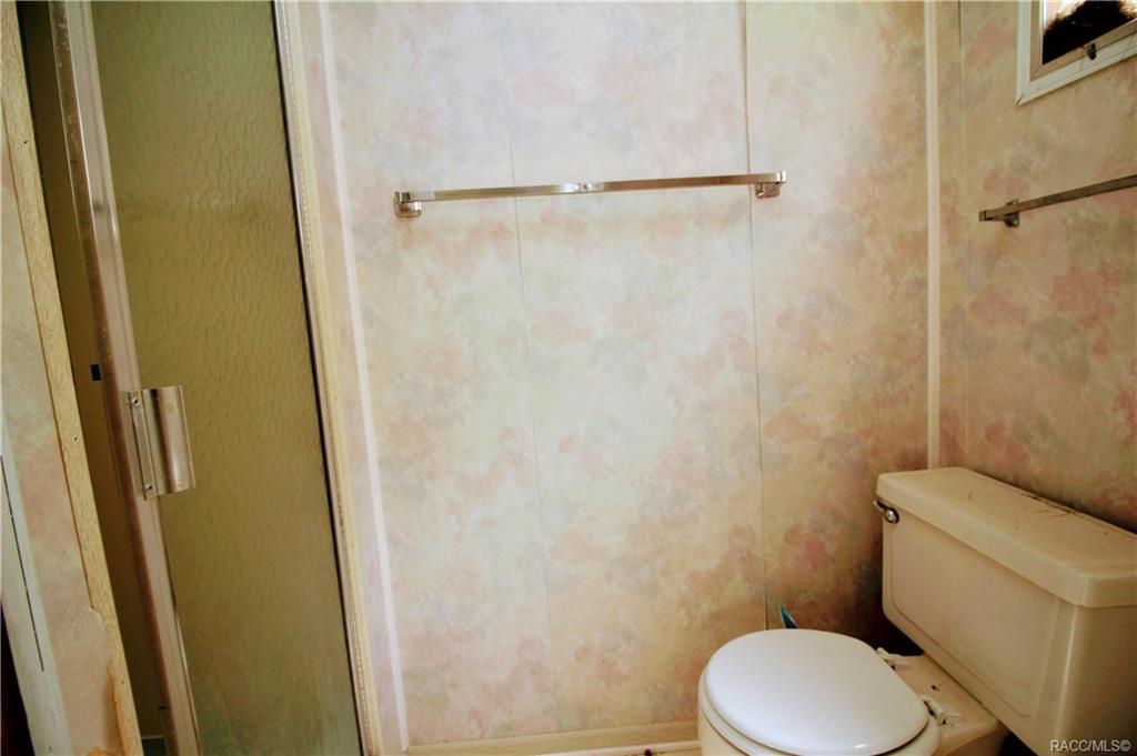 home for sale at 8370 S Lake Consuella Drive, Floral City, FL 34436 in Buckeye Villa