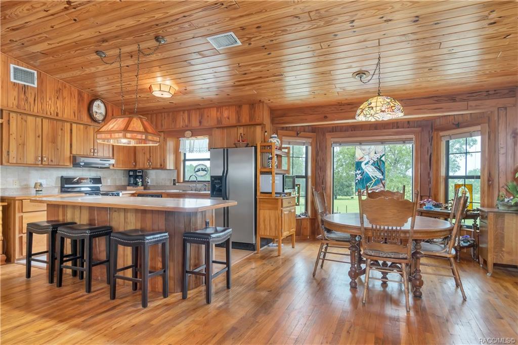 home for sale at 9350 SE Cr 337, Dunnellon, FL 34431 in Levy County