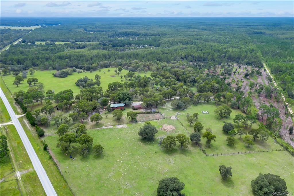 home for sale at 9350 SE Cr 337, Dunnellon, FL 34431 in Levy County