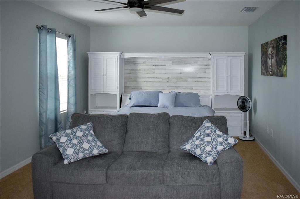 home for sale at 483 W Runyon Loop, Beverly Hills, FL 34465 in HighRidge Village