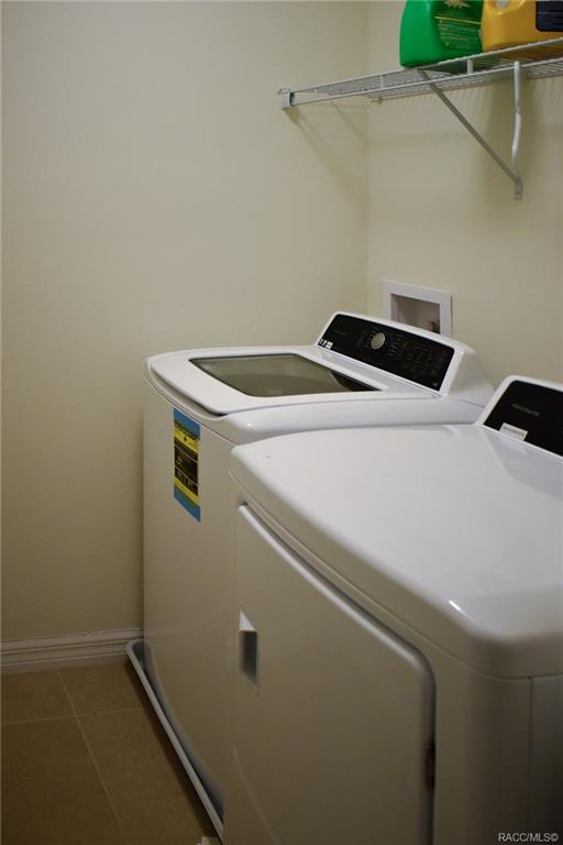 home for sale at 483 W Runyon Loop, Beverly Hills, FL 34465 in HighRidge Village