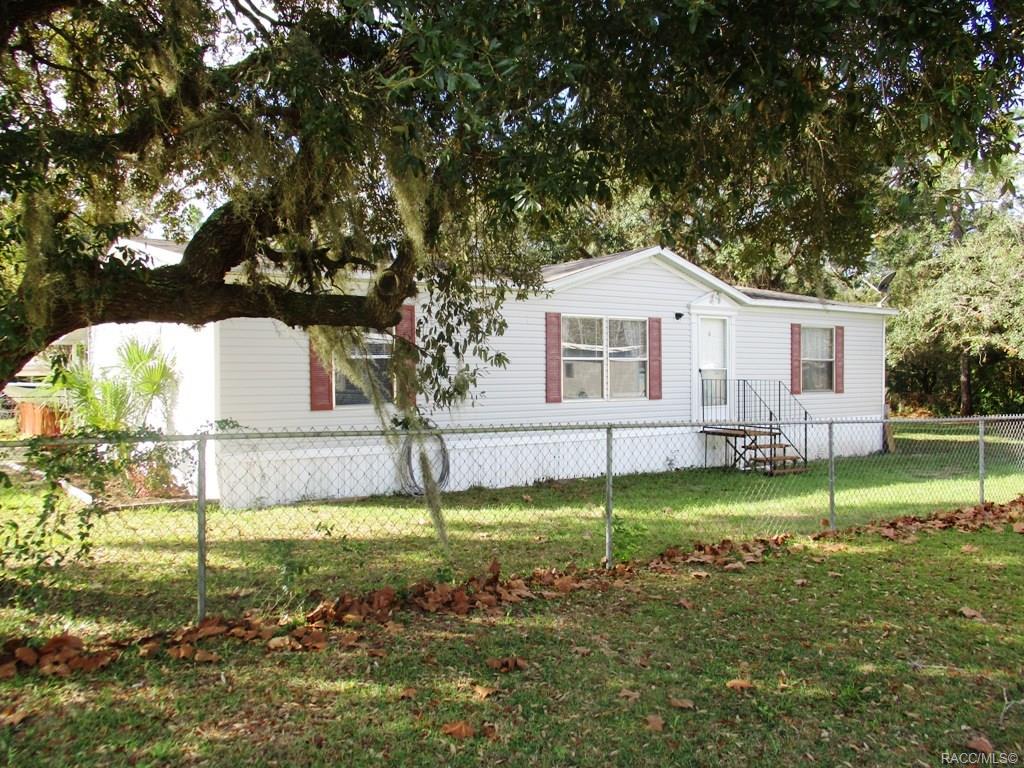 home for sale at 476 S Honey Bear Way, Lecanto, FL 34461 in Cinnamon Ridge