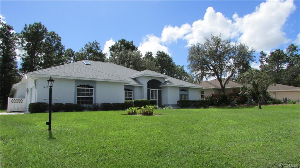home for sale at 1027 Short Line Way, Inverness, FL 34442 in Citrus Hills - Cambridge Greens