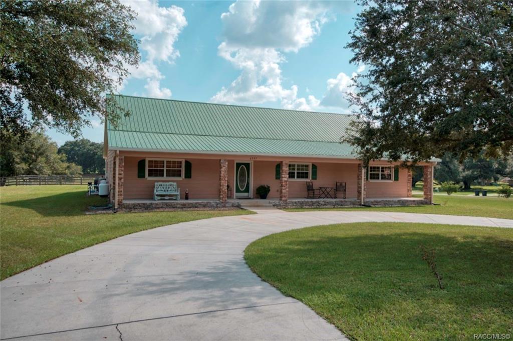 home for sale at 6597 N San Juan Terrace, Crystal River, FL 34428 in Shamrock Acres