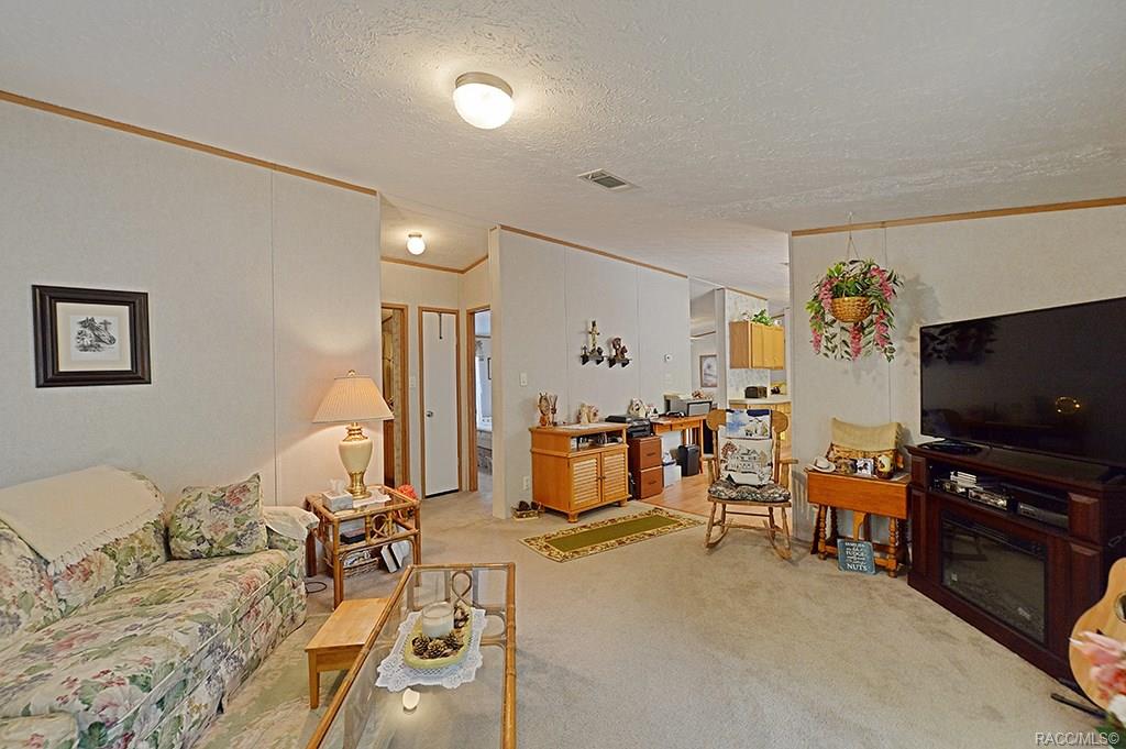 home for sale at 2791 E Buck Court, Inverness, FL 34452 in Deerwood