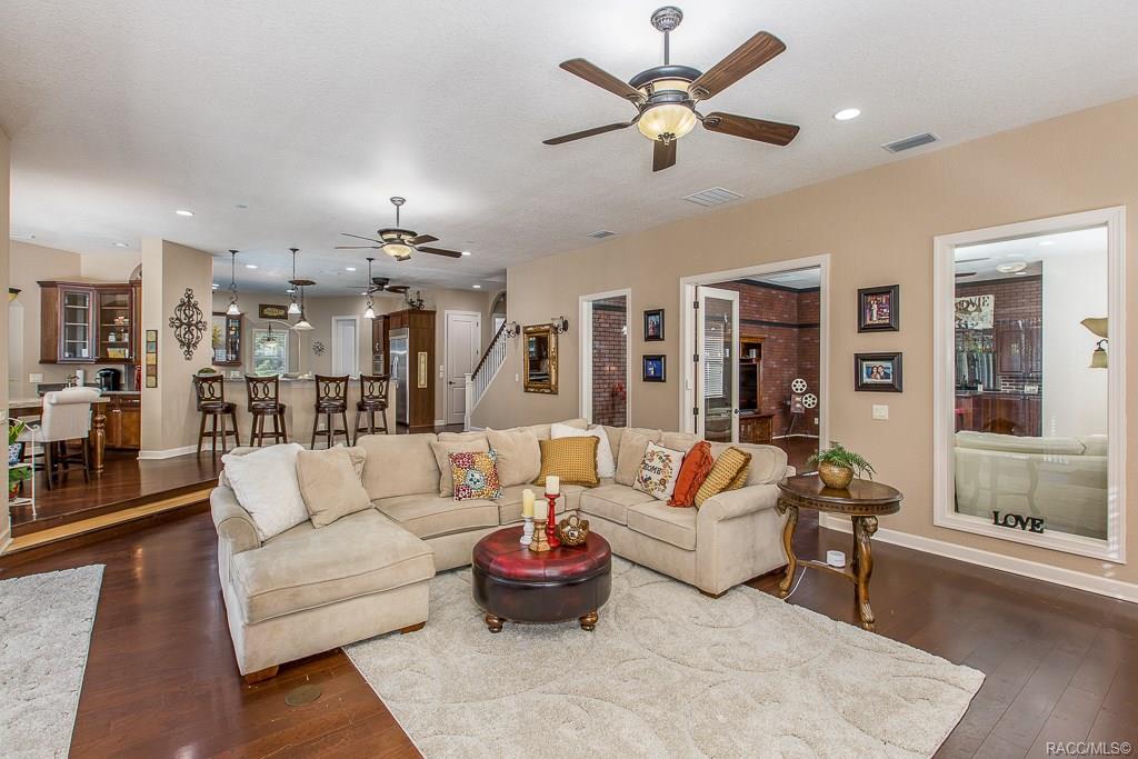 Citrus Hills Hampton Hills Property Information 610 W Britain