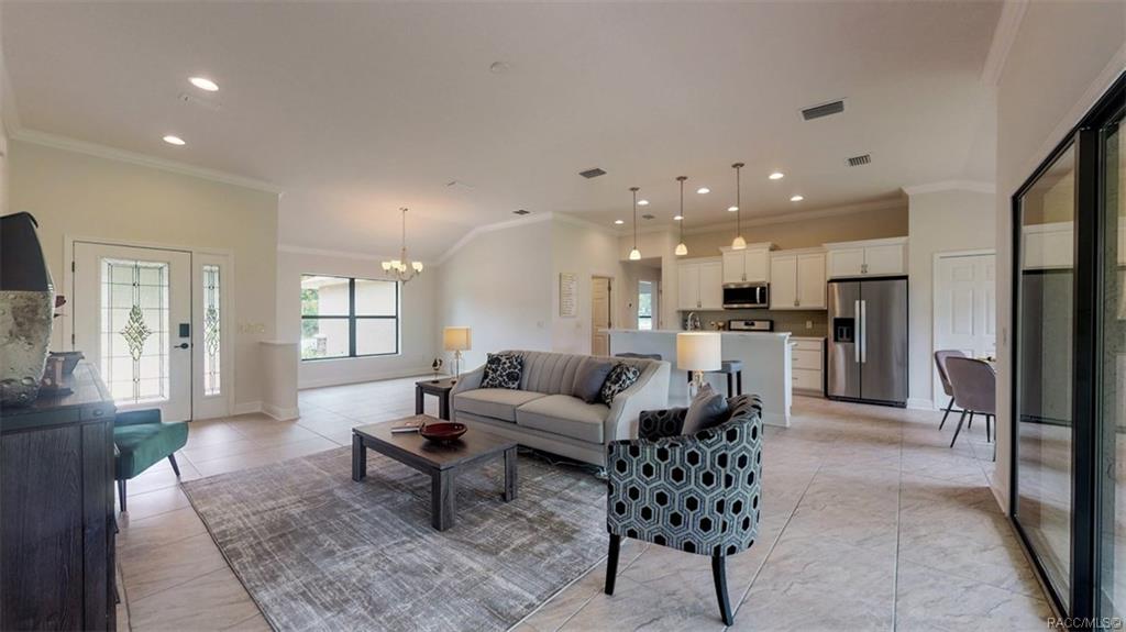 Citrus Hills Canterbury Lake Estates Property Information 2552 N