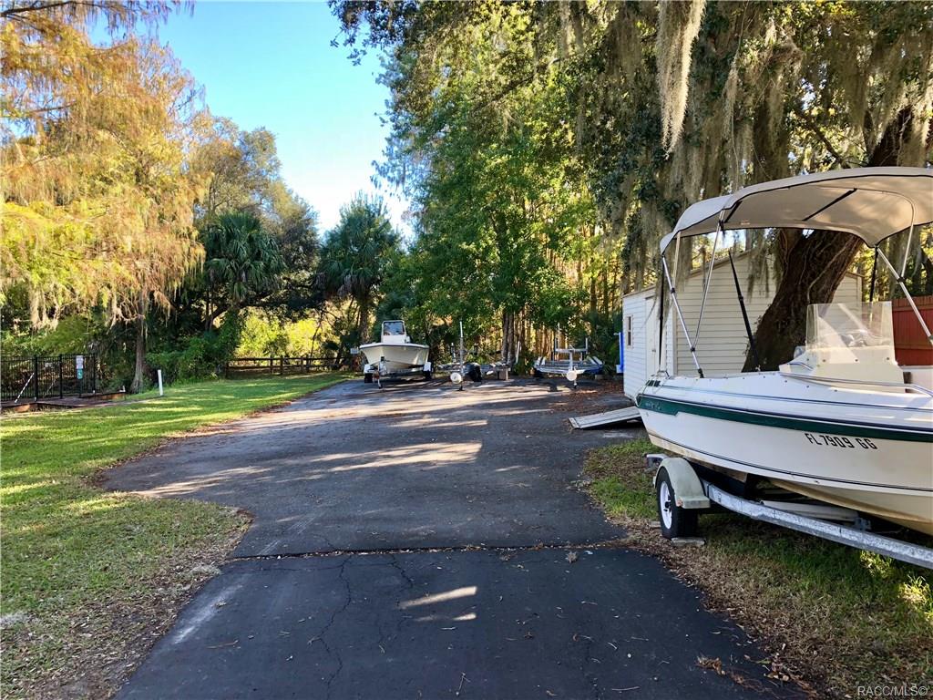 home for sale at 417 Landings Boulevard, Inverness, FL 34450 in Anglers Landing