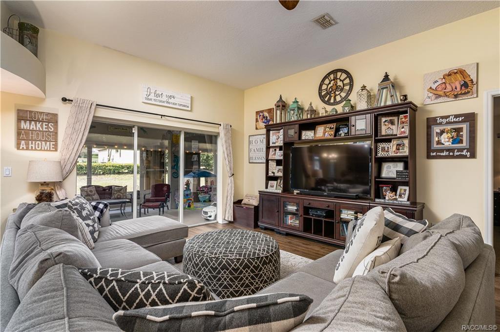 home for sale at 2619 N Brentwood Circle, Lecanto, FL 34461 in Citrus Hills - Brentwood