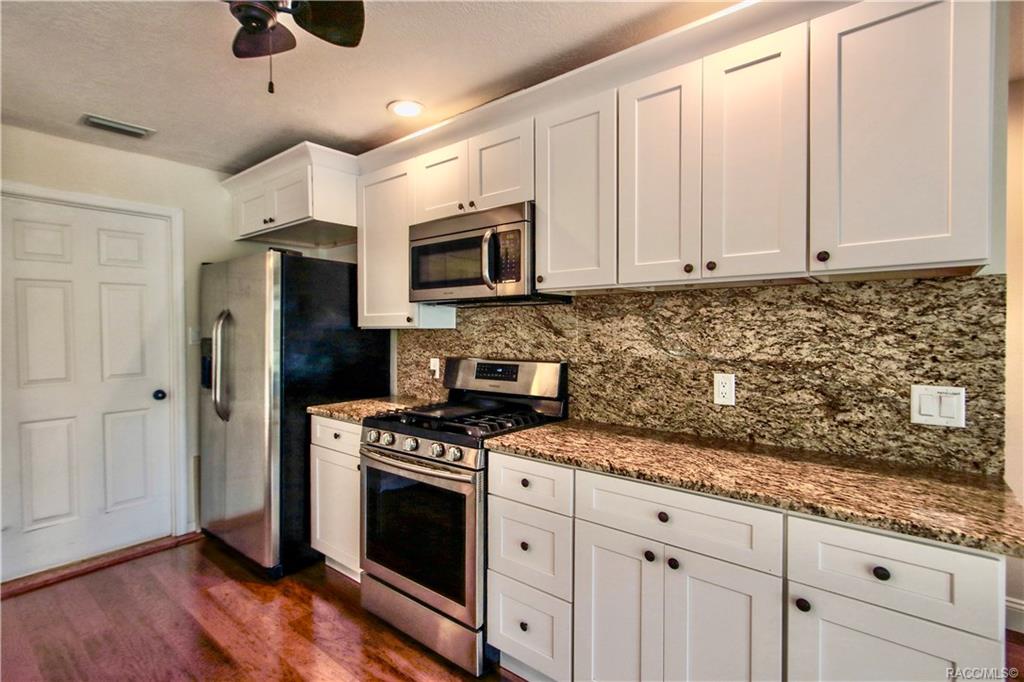 Citrus Hills Hampton Hills Property Information 15 W Albany Lane