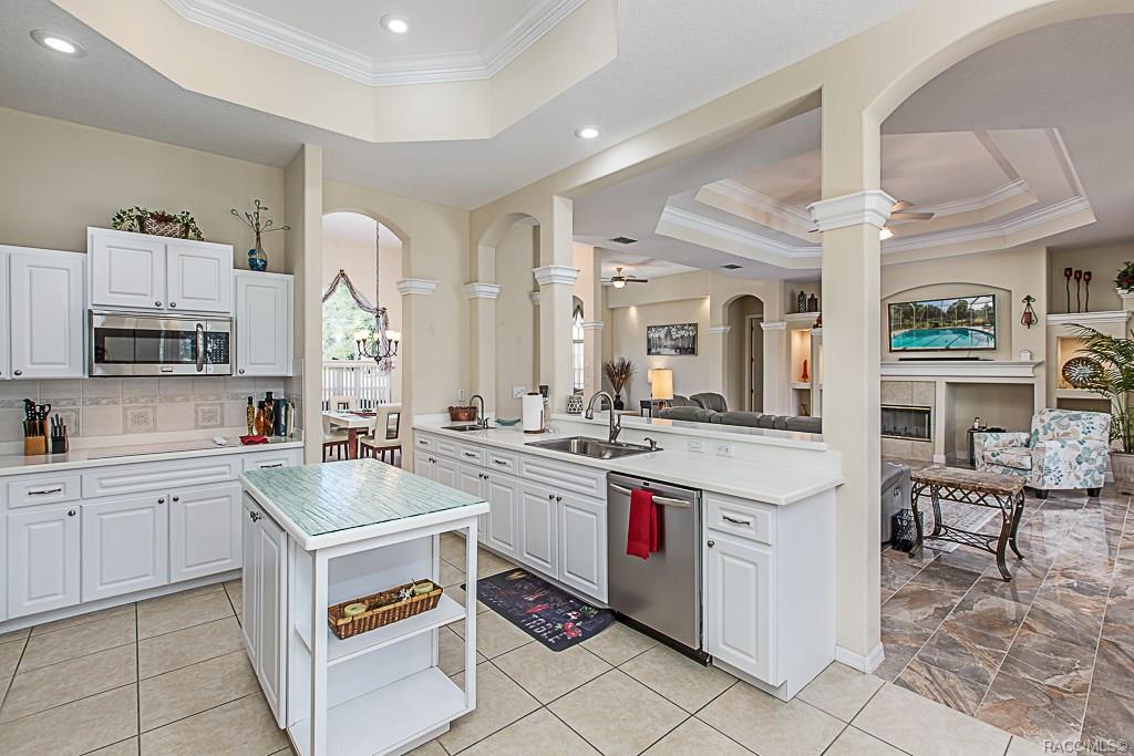 Citrus Hills Clearview Estates Property Information 621 N Spend A