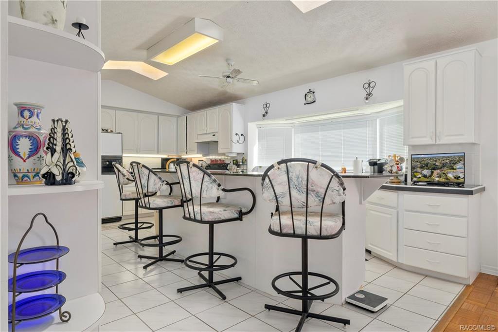 Riverhaven Village Property Information 11342 W Waterway Drive