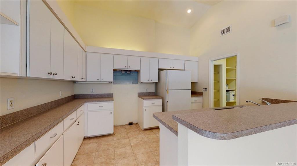 home for sale at 1388 E Cleveland Street, Hernando, FL 34442 in Citrus Hills - Presidential Estates