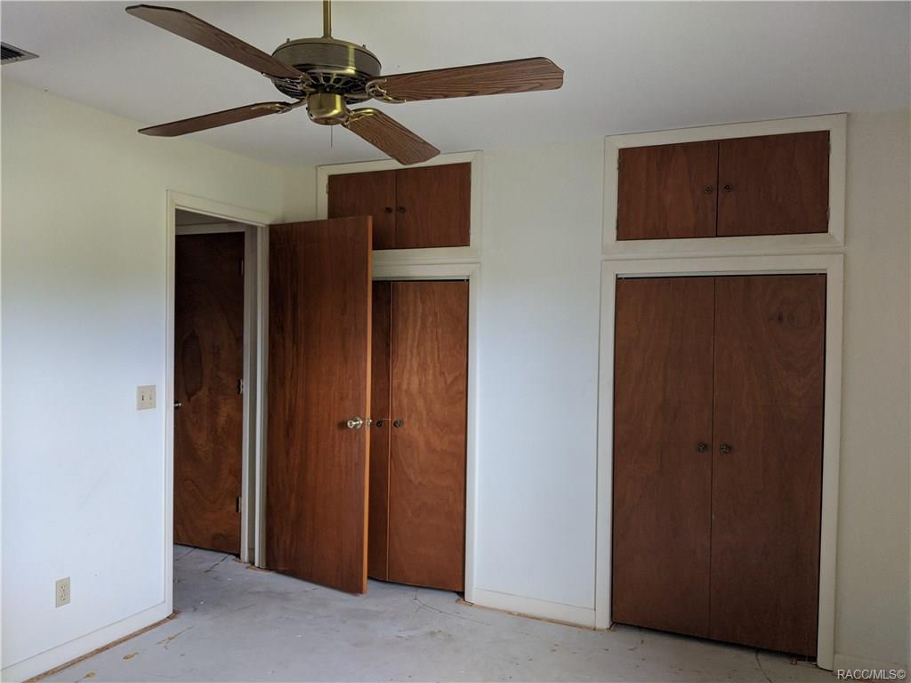 home for sale at 1980 E Virts Court, Hernando, FL 34442 in Hercala Acres