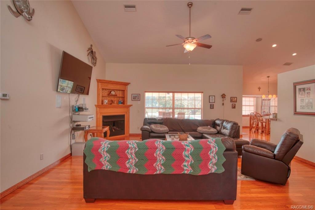 home for sale at 6597 N San Juan Terrace, Crystal River, FL 34428 in Shamrock Acres