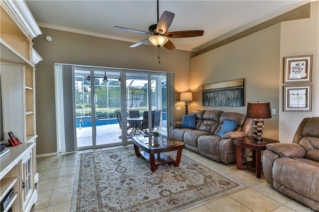 home for sale at 352 W Crestmont Court, Beverly Hills, FL 34465 in Laurel Ridge