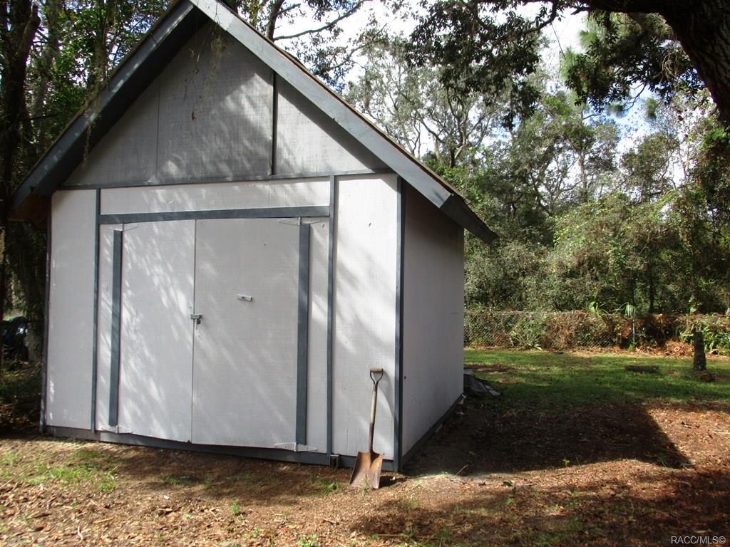 home for sale at 476 S Honey Bear Way, Lecanto, FL 34461 in Cinnamon Ridge