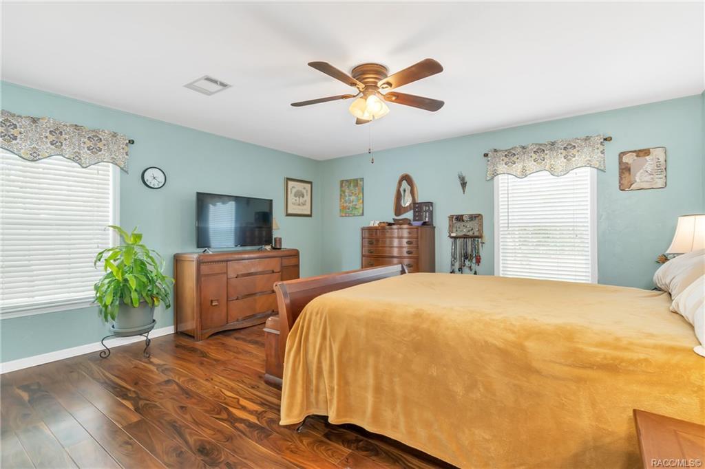 home for sale at 5168 W Rochelle Street, Homosassa, FL 34446 in Oak Forest Estates