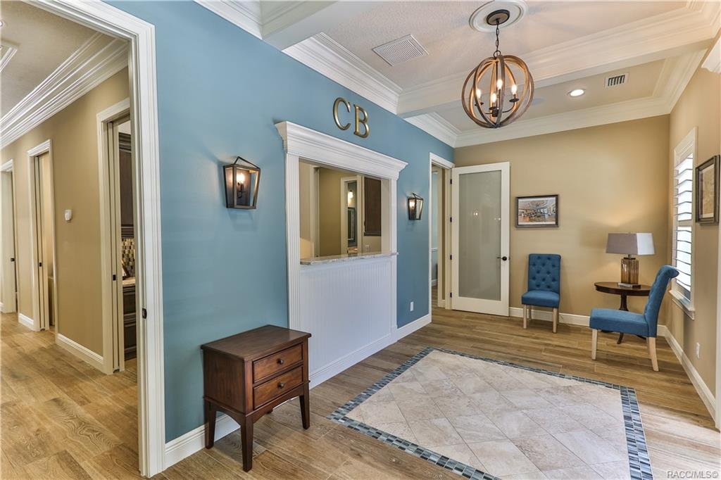 home for sale at 6001 W Nordling Loop, Crystal River, FL 34429 in Meadowcrest