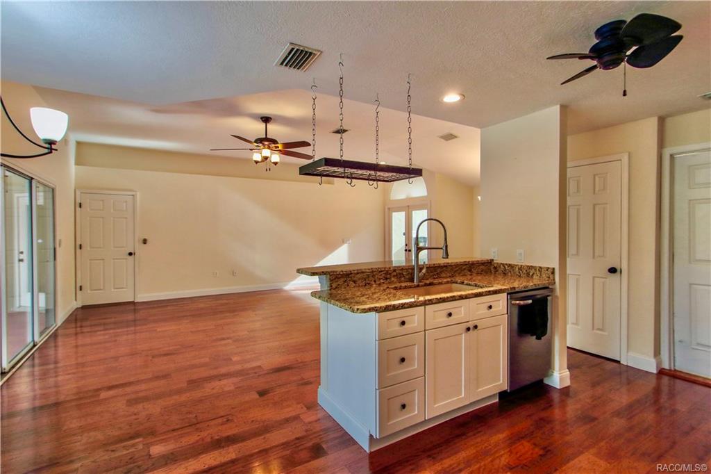 Citrus Hills Hampton Hills Property Information 15 W Albany Lane