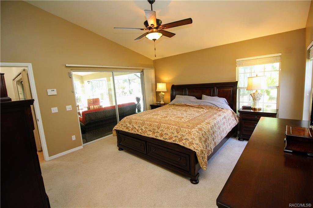 home for sale at 9710 SW 190th Terrace Road, Dunnellon, FL 34432 in Rainbow Springs