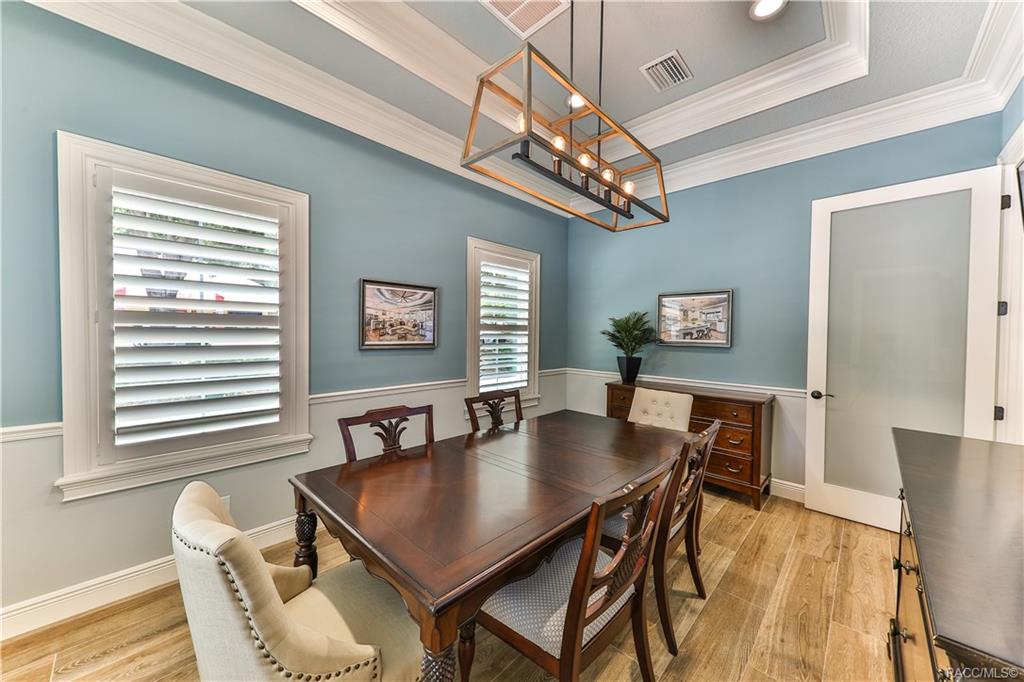 home for sale at 6001 W Nordling Loop, Crystal River, FL 34429 in Meadowcrest